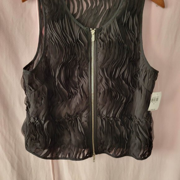 Milly - Picture 5 of 10